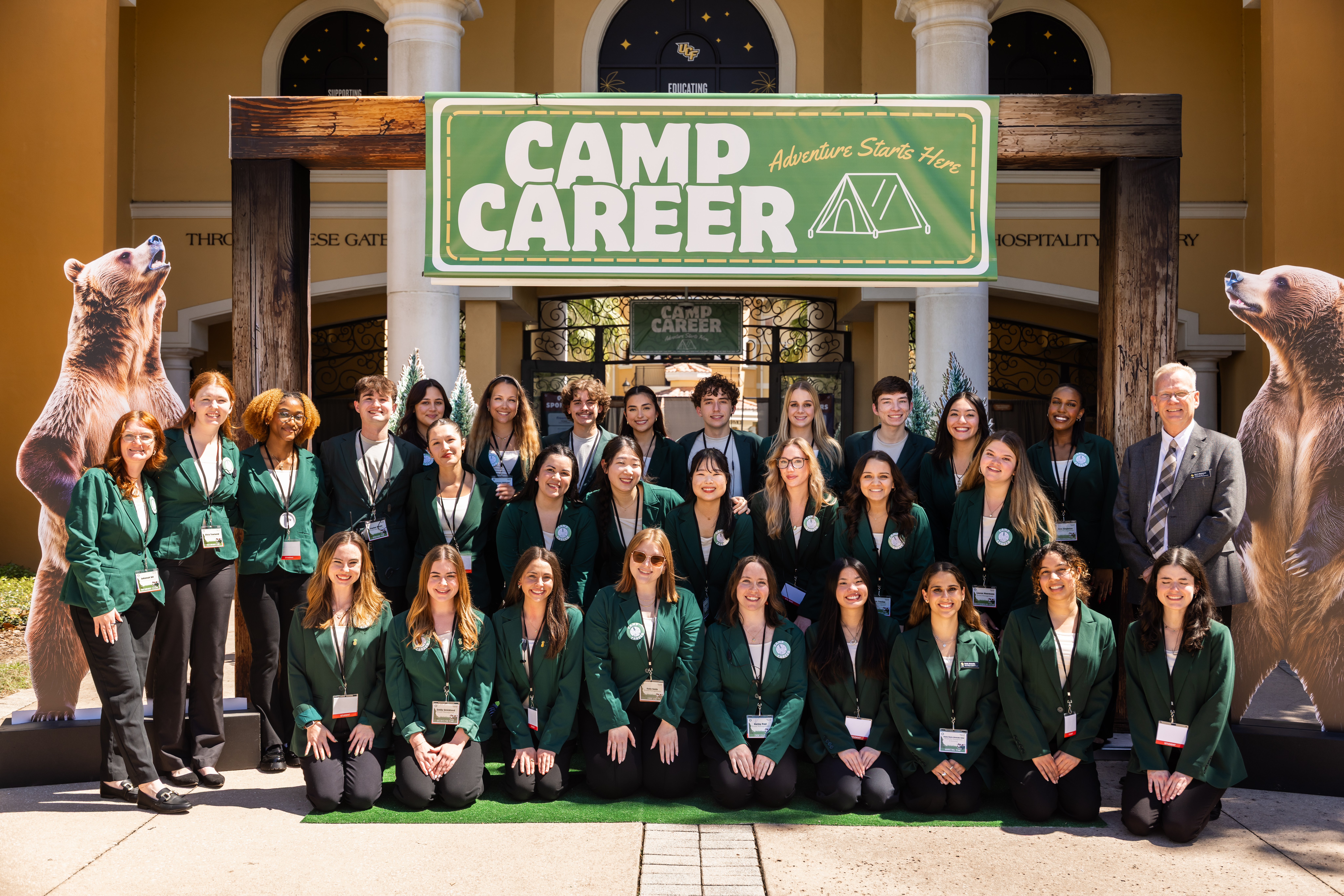 Career Fair Live 10