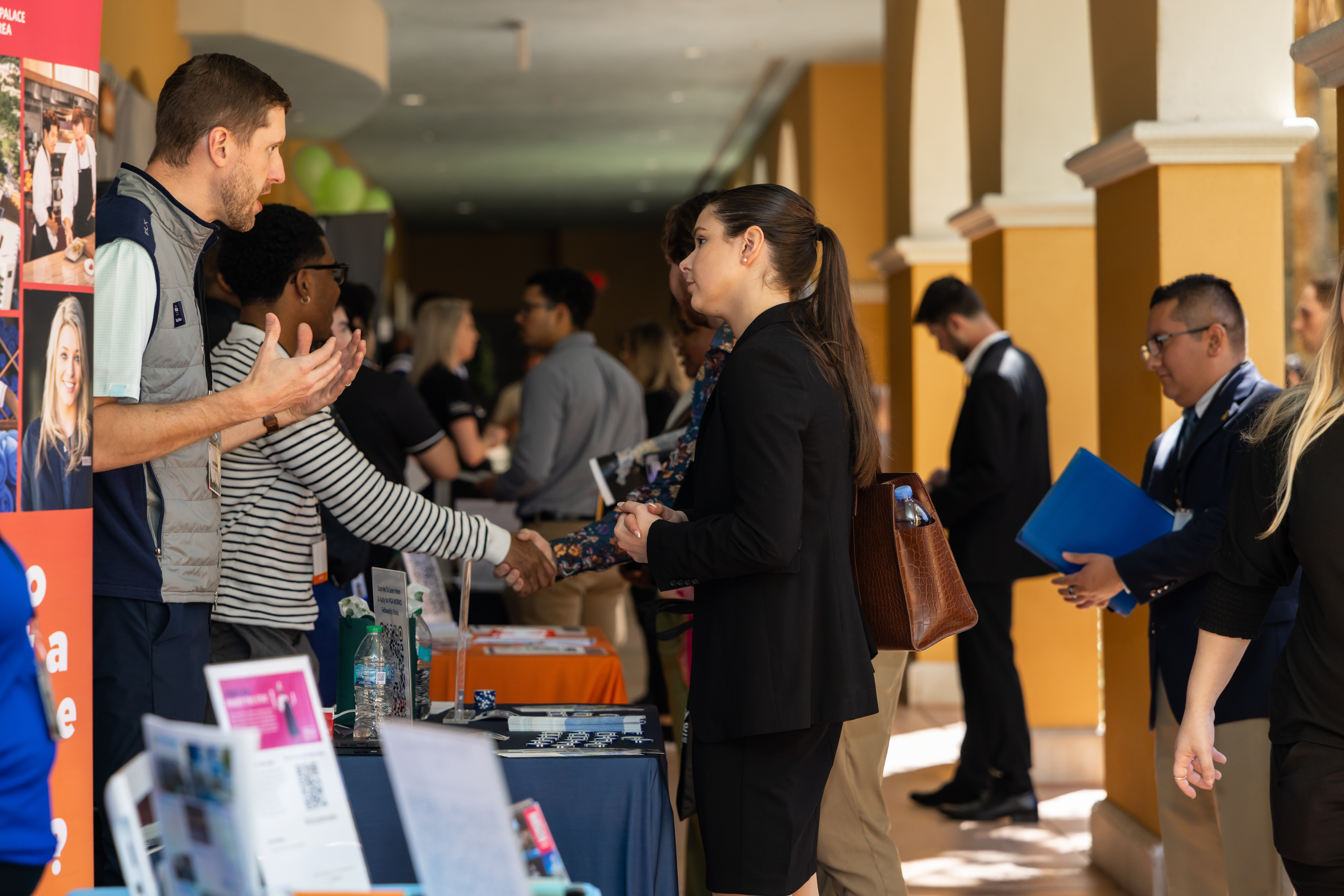 Career Fair Live 6